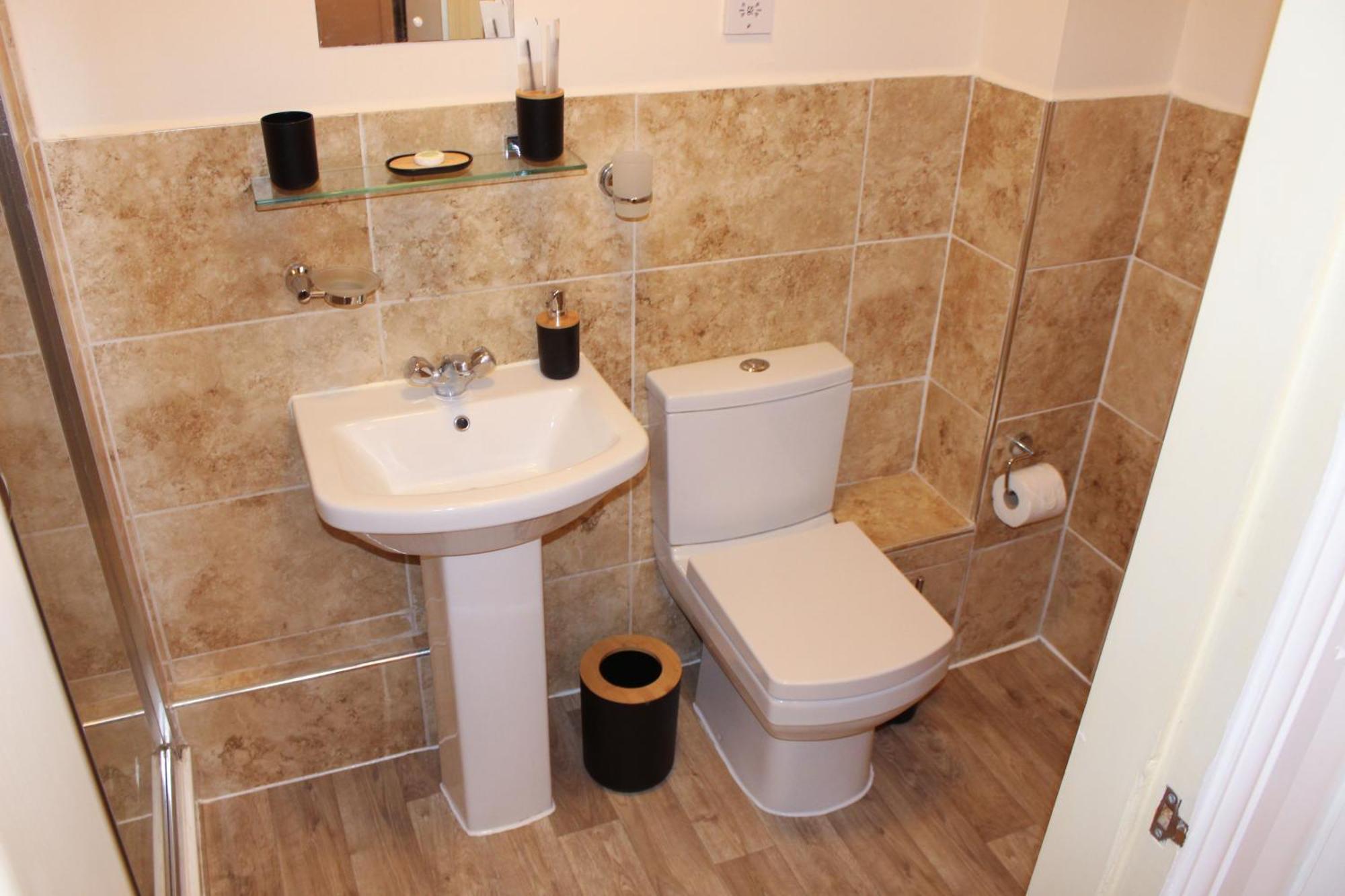 Apartment Bright And Modern Apartment, Near Molineux Stadium, Perfect For Contractors And Nhs Workers Wolverhampton